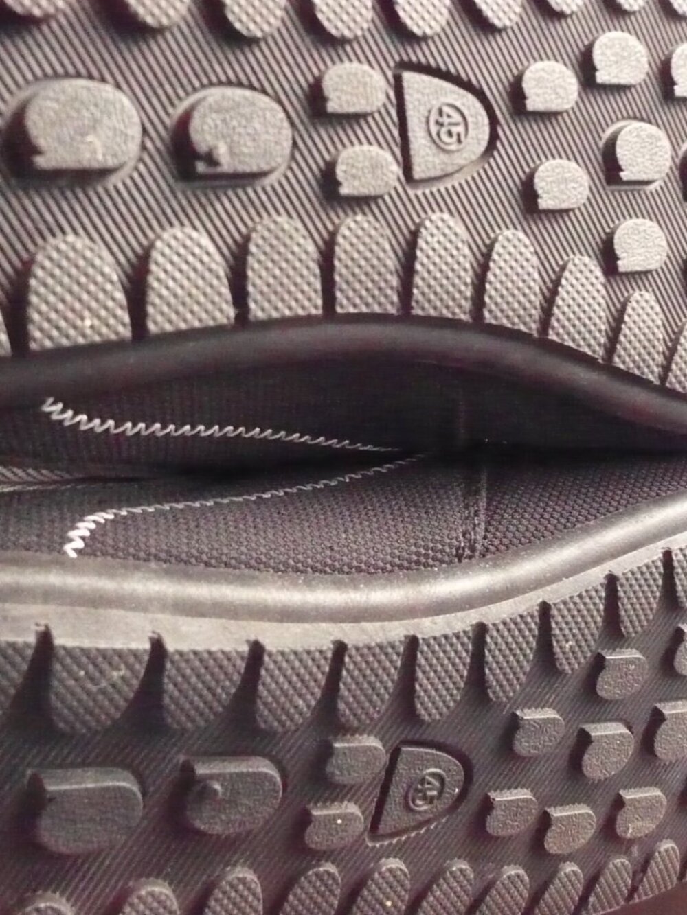 LEASURE TYPE SHOE/SLIPPER.SIZE 45 - Picture 4 of 6